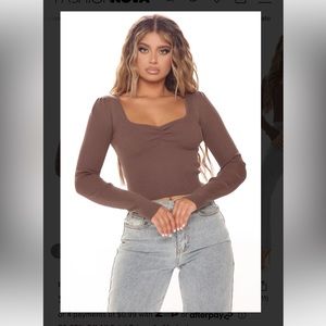 Fashion Nova ribbed sweater size M